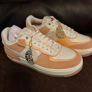 NEW Women Nike Air Force 1 Shadow
